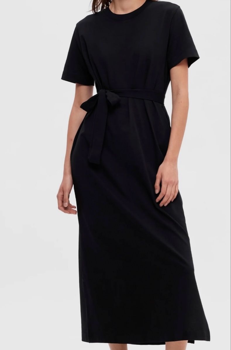 Zara Vestiti: Zara Dress – Nuovo e nell'imballaggio originale da Opfikon venduto da MabelCouture