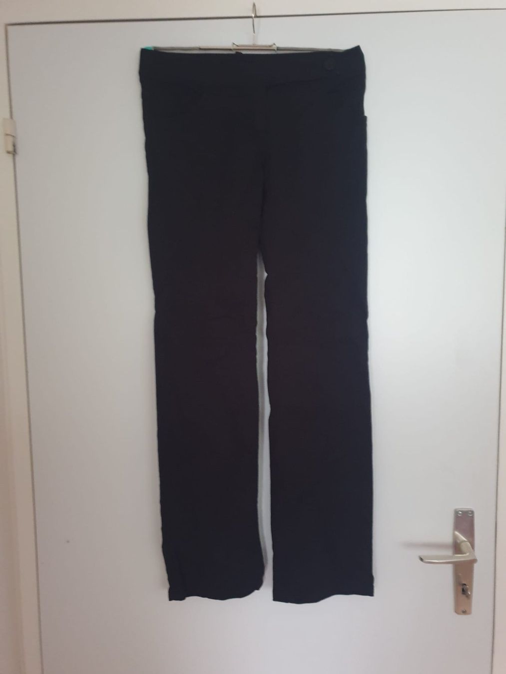 H&M Hosen: Damenhose von H&M (Divided) Gr. 36 – Gebraucht aus Langnau am Albis von jer_pm72