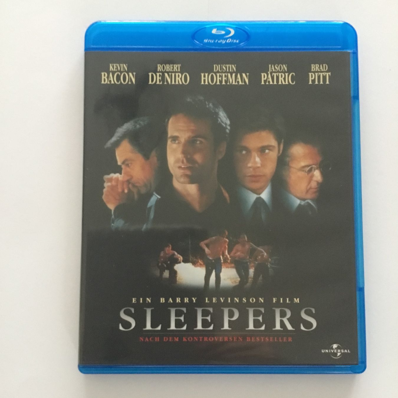 Tutti i DVDs: Sleepers - Blu Ray - Neu Wertig – Nuovo (secondo la descrizione) da Blauen venduto da sternchen66
