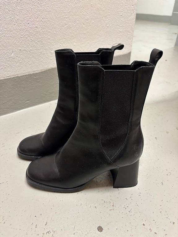 Mango Damenschuhe: Leder Stiefelette Mango Grösse 37 – Gebraucht aus Bern von CH_13
