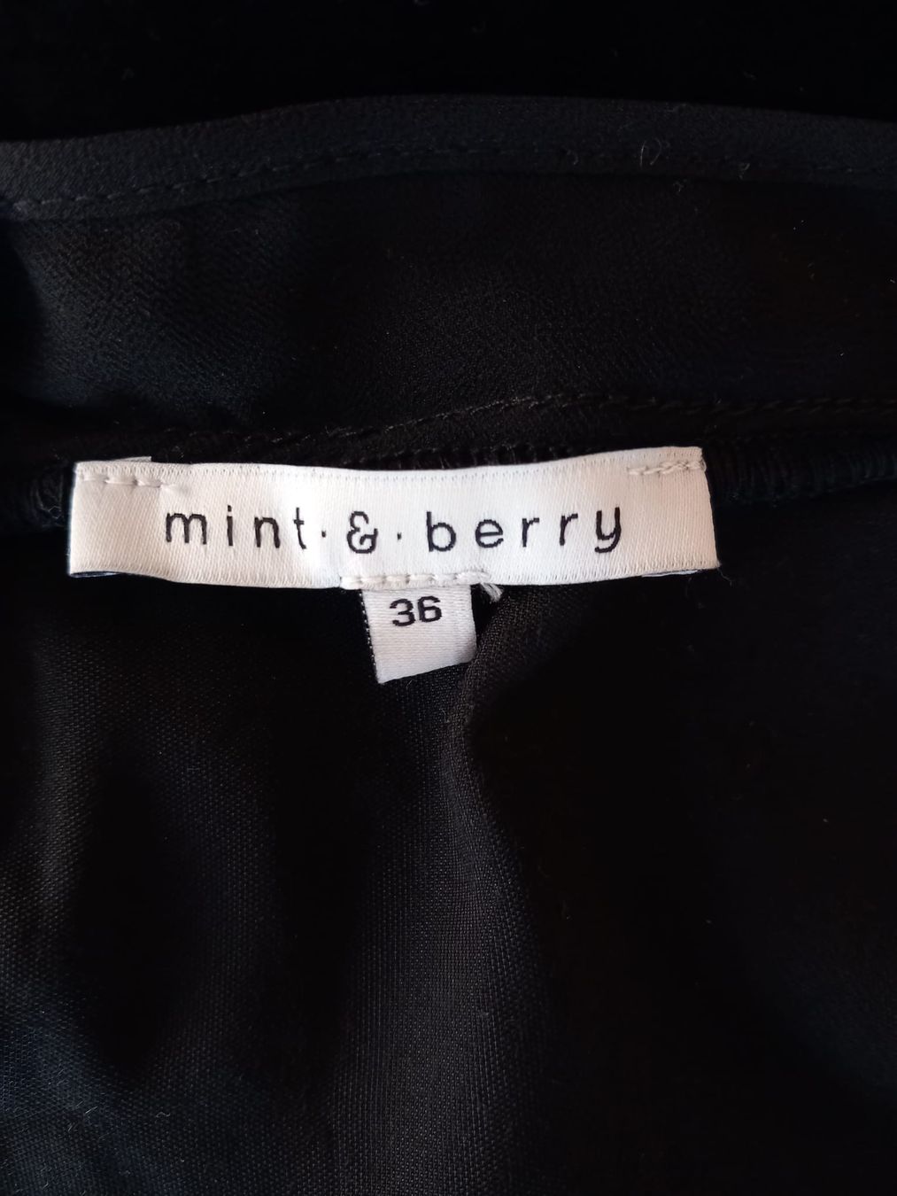 Mint & Berry Top: Neues Samt Top von Mint & Berry Gr. 36 – Nuovo (secondo la descrizione) da Winterthur venduto da Jopf1 8
