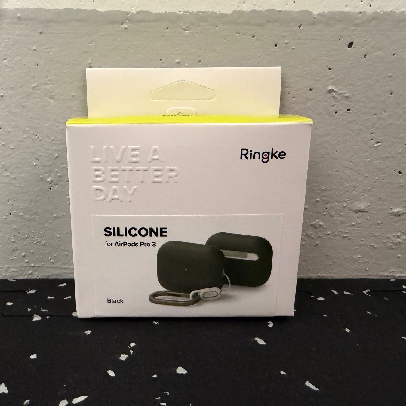 Cover & Protezioni schermo: Ringke | AirPods Pro 3 Case | Schwarz – Nuovo (secondo la descrizione) da Tägerwilen venduto da Skillet