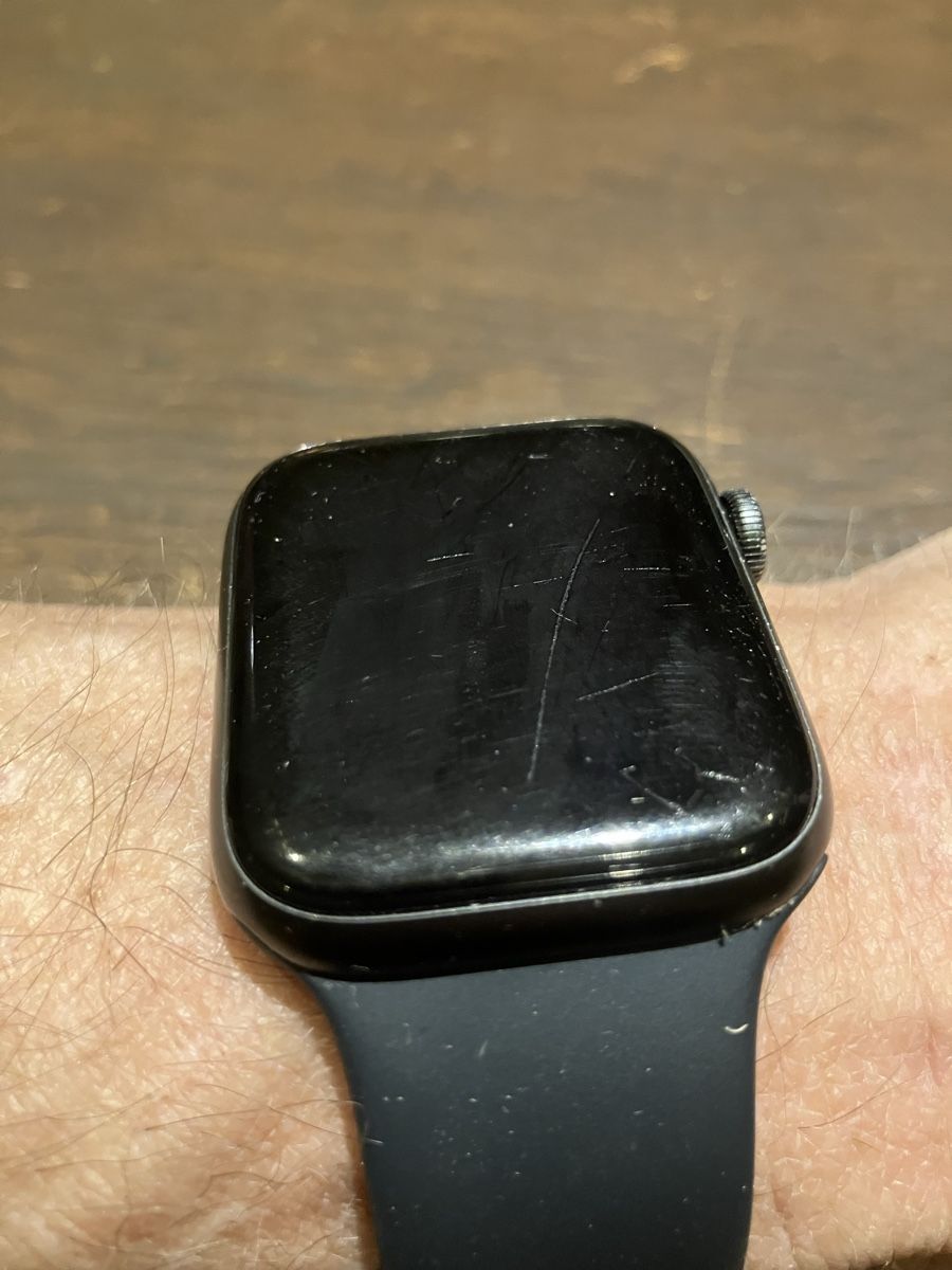 Apple Smartwatch: Apple Watch 6 cellular – Usato da Gillarens venduto da St-ephane 4