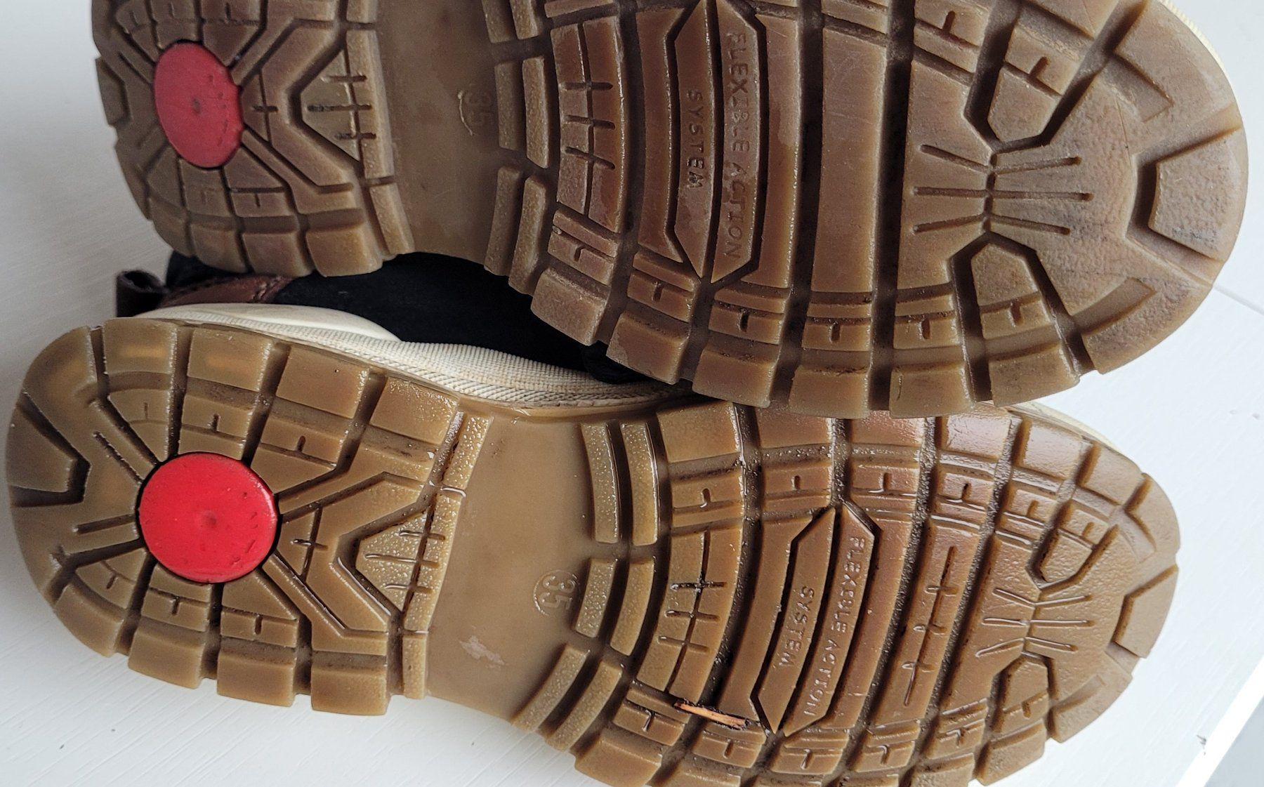 Primigi Scarpe per ragazzi: Primigi Winterstiefel Gr. 35 – Usato da Dintikon venduto da kaki-7 5