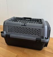 Die Transportbox für Katzen und Welpen 