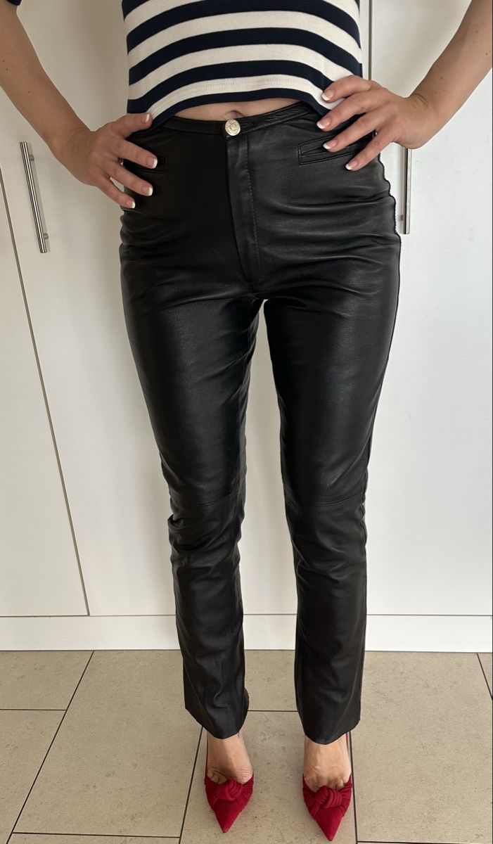 Pantaloni: Lederhose – Usato da Bäch SZ venduto da ruslena29