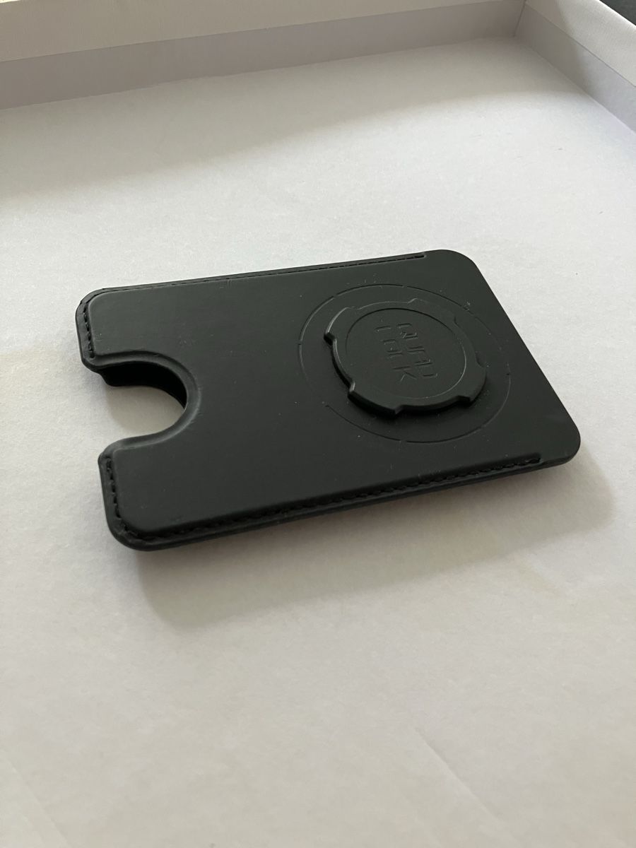 Quad Lock Support: MAG-Kartenhalter Quadlock Wallet – D'occasion à Zürich par dapaula 3