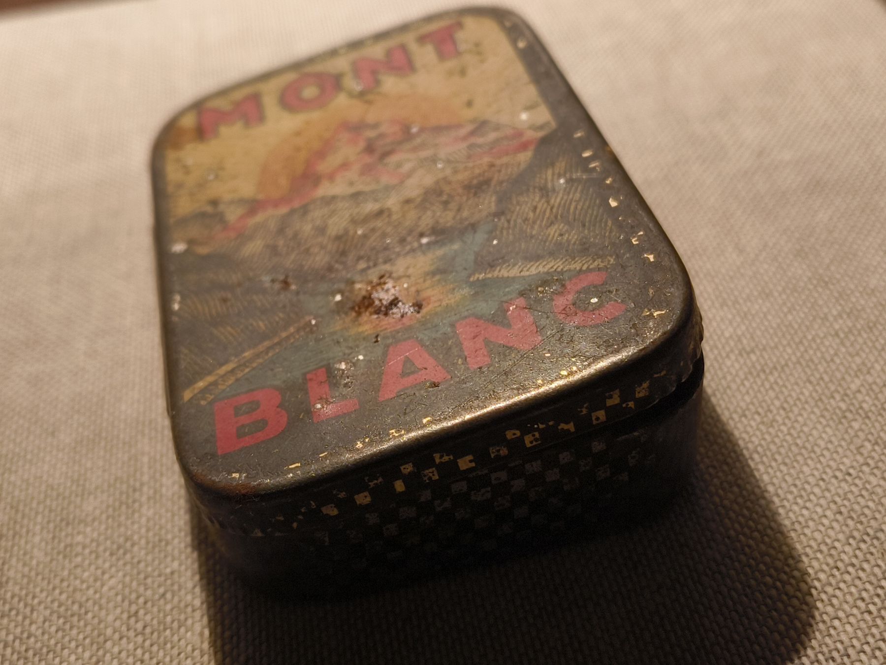 Altre Stoviglie: Blechdose Montbanc Velo Flickzeug antik farbig – Usato da stettlen venduto da VintageBern_ch 5