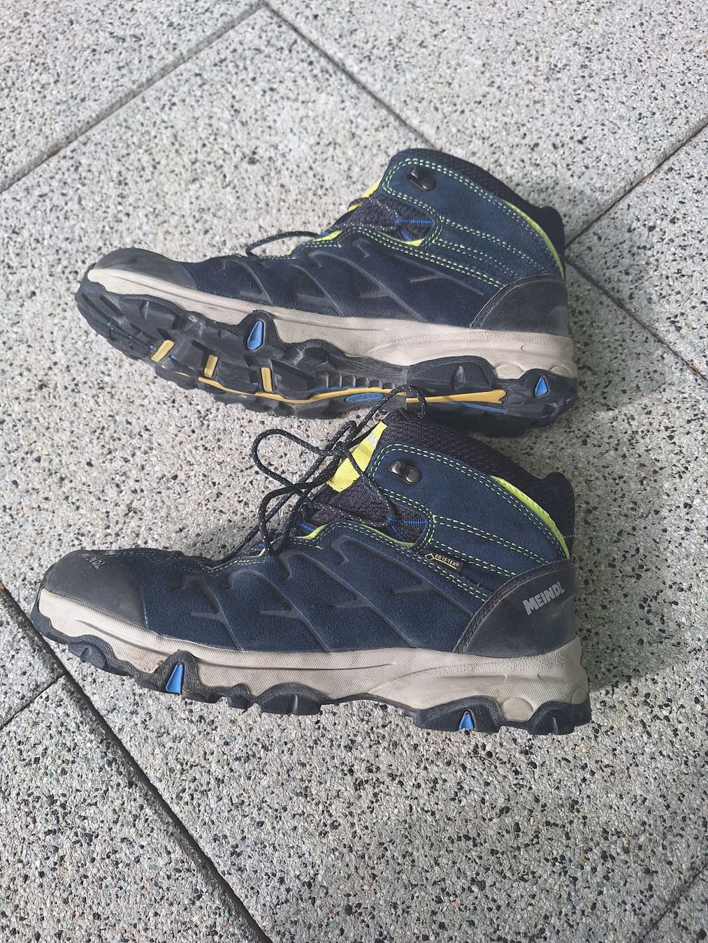 Meindl Scarpe da uomo: Wanderschuhe Meindl Gr. 39 – Nuovo (secondo la descrizione) da Küttigen venduto da Cmerkli 2