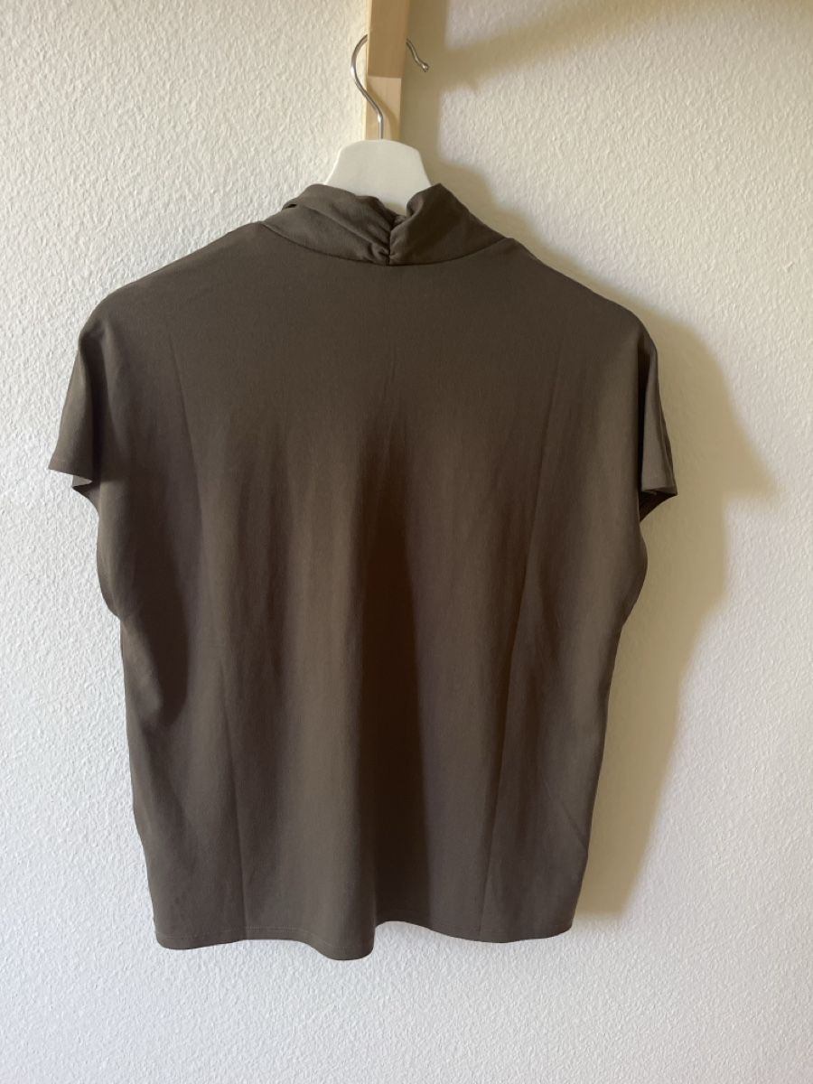H&M Blusen: Bluse mit V-Ausschnitt – Gebraucht aus St. Gallen von cor_c9lz 1