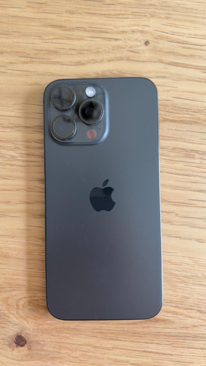Apple Portables: Iphone 15 Pro Max 256gb – D'occasion à Luzern par Lellicl 3