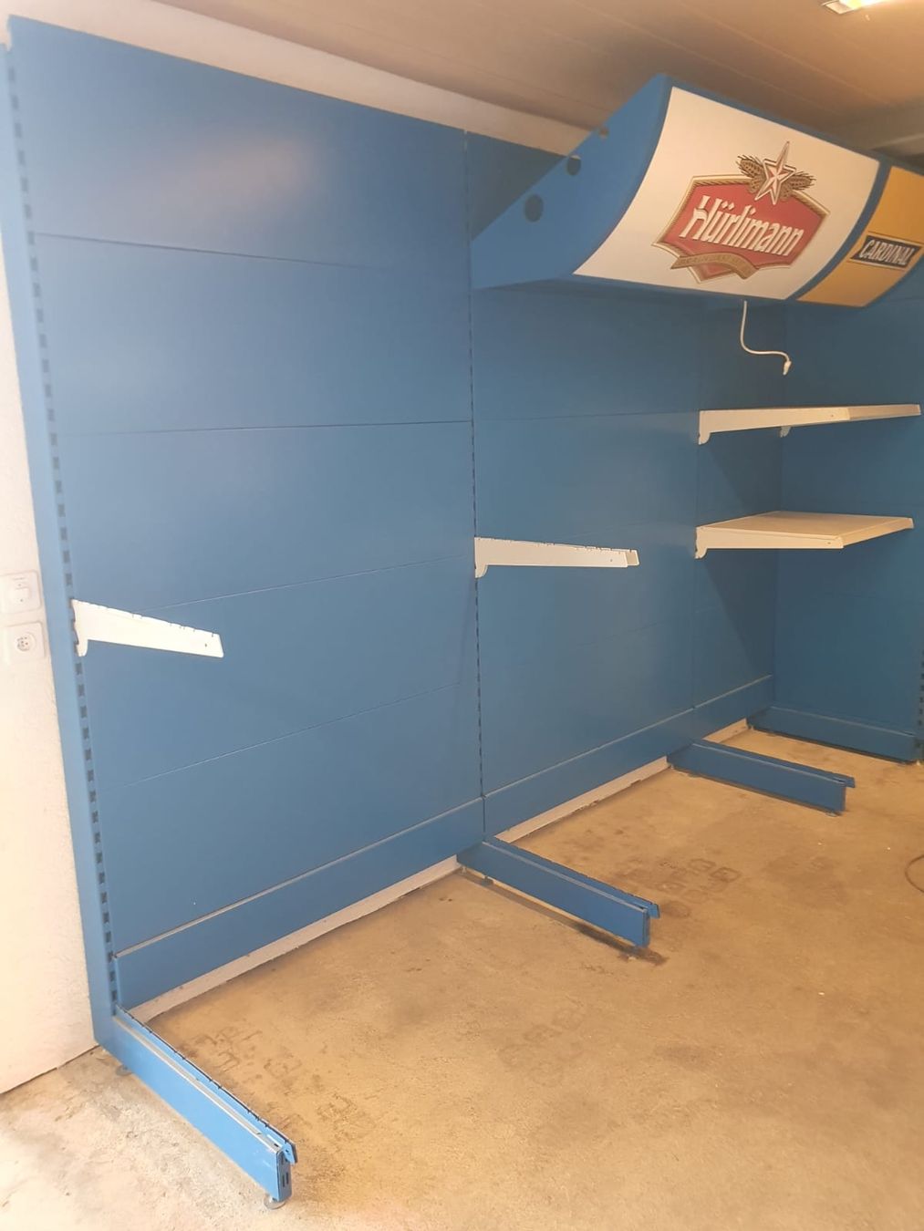 Scaffali: Verkaufsregale Ladengestelle – Usato da Uster venduto da Flower-Power 1
