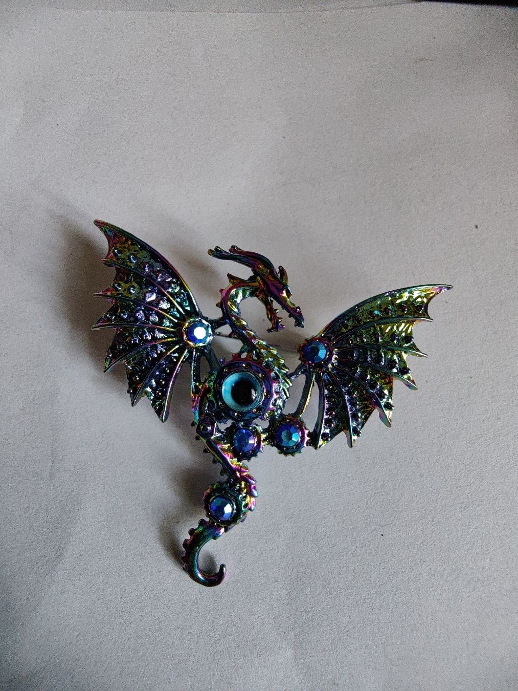 Broches & Aiguilles: Drache Brosche wunderschööön!! Fantasy – Neuf avec emballage d'origine à Degersheim par HariOm 1