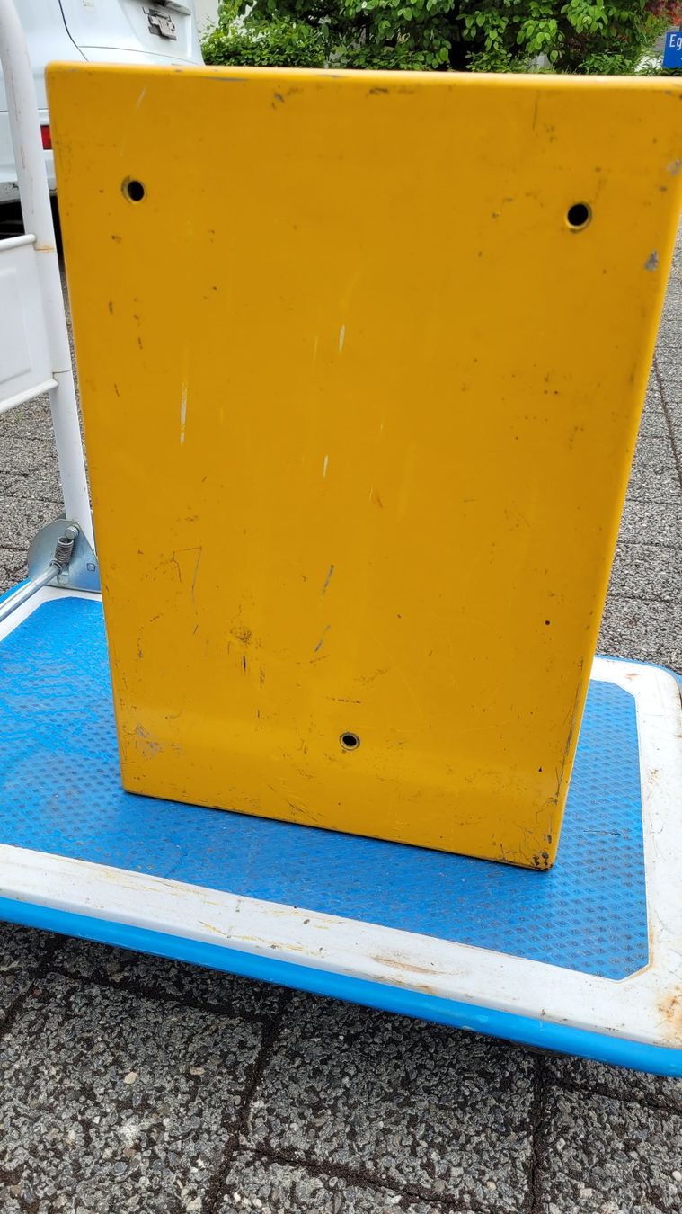 Altro per Gastronomia & Hotel: Briefmarkenautomat PTT – Usato da Unterentfelden venduto da Grotto5 2