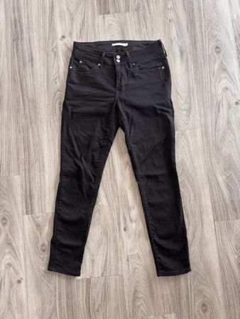 Schwarze Levi's Damen Jeans, Grösse 27/28, neuwertig 