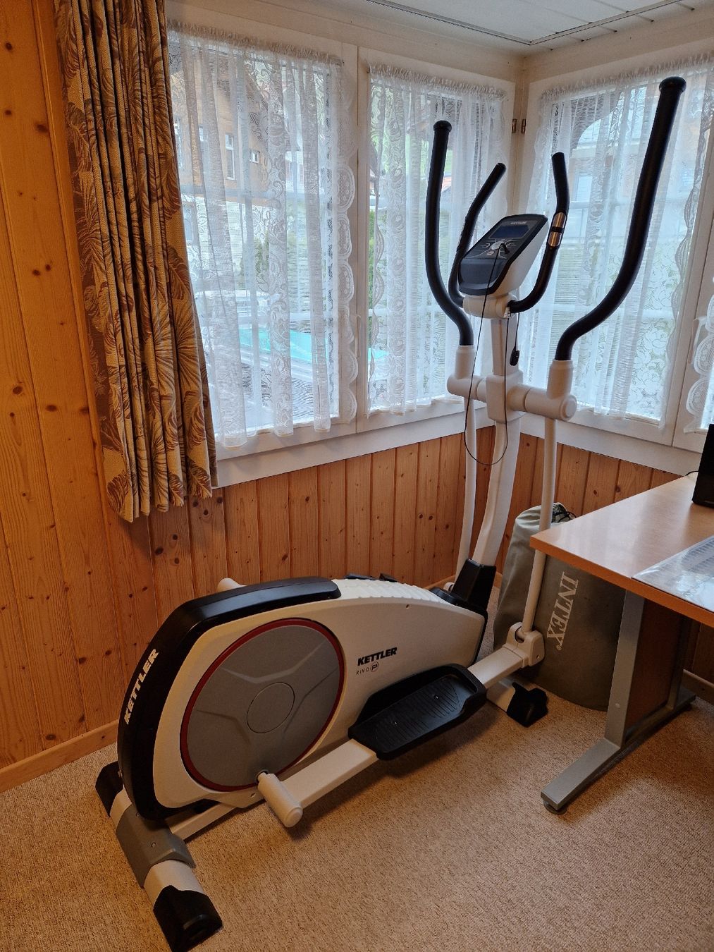 Vélos d'appartement: Crosstrainer – D'occasion à Ringgenberg BE par gab_n7yy