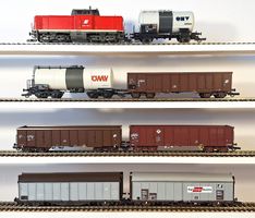 ÖBB 2048 mit Güterzug