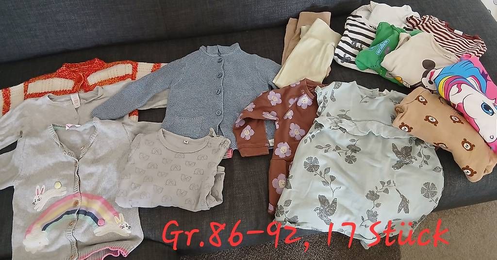 Kleiderpakete & -sets: Kleiderpaket Sommer Gr.86-92 – Gebraucht aus Triengen von ram_zk8c