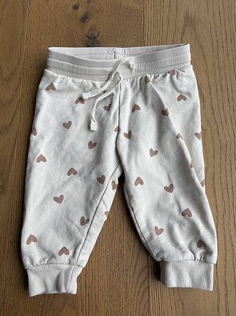 Trainerhose Gr. 74 H&M