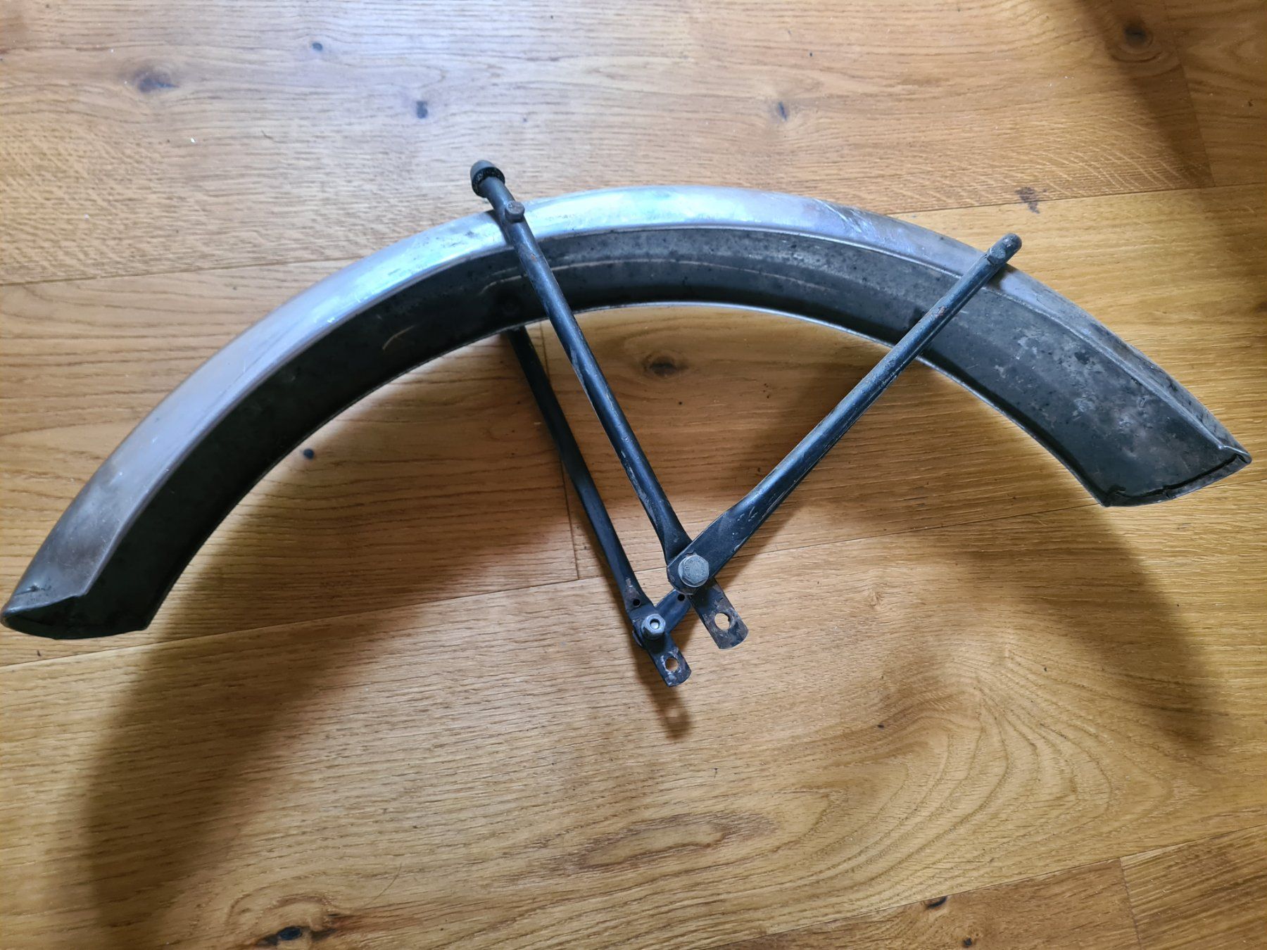 Sachs Ciclomotori: Original Vorder-Schutzblech mit Streben 17" – Usato da frümsen venduto da Sailem 4