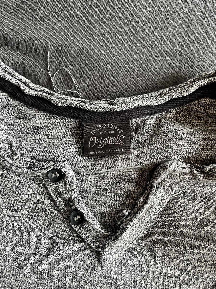 Jack & Jones T-shirt: Jack & Jones Langarmshirt Gr. S, Farbe grau – Nuovo (secondo la descrizione) da Bonaduz venduto da The_flash_1893 1