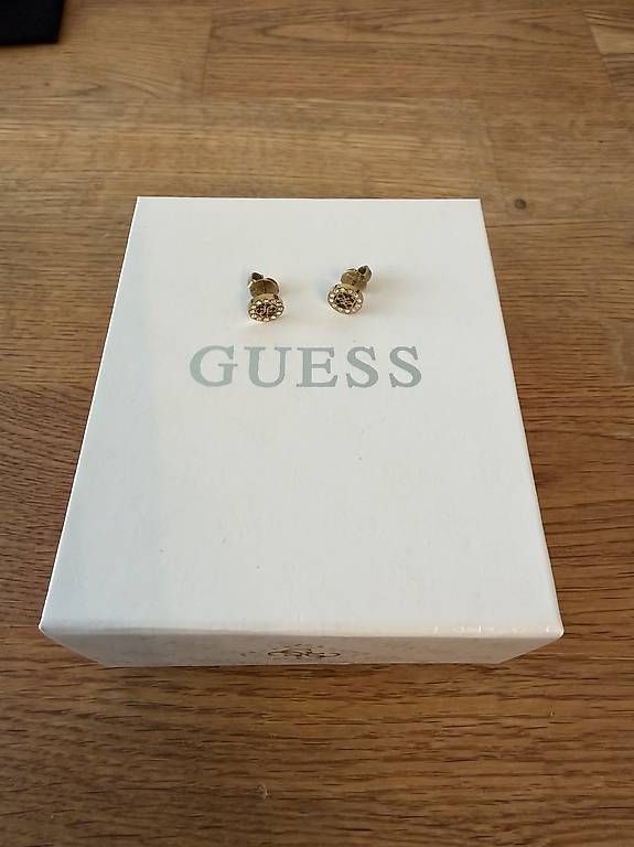 Guess Boucles d'oreille: Guess Ohrringe – D'occasion à Rickenbach b. Wil par assbe 2