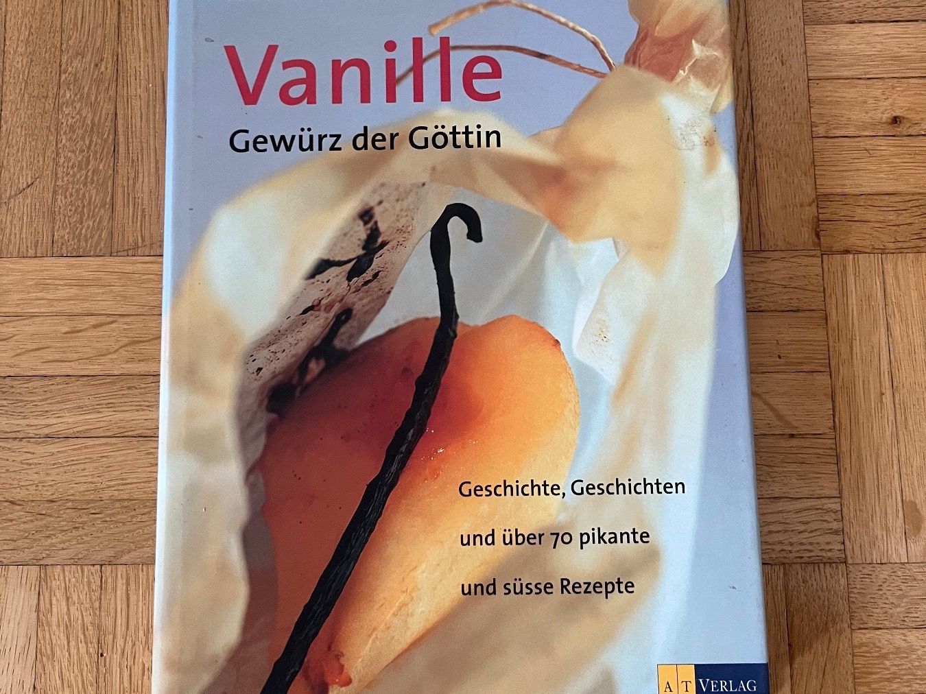 Bücher: "Vanille" Kochbuch, über 70 Rezepte – Neu (gemäss Beschreibung) aus Luzern von Lampion