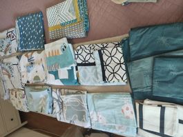 Lots de draps housses enfant motifs variés, 14 pièces 