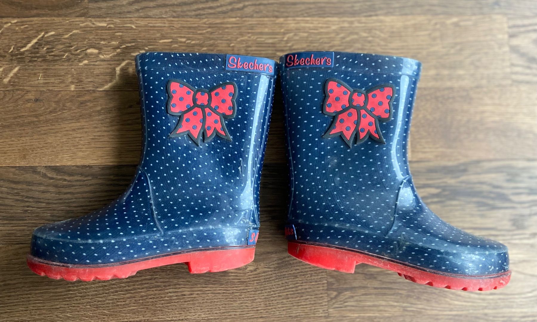 Skechers Scarpe per ragazze: Gummistiefel Mädchen, Skechers, Gr. 10 – Usato da Au ZH venduto da cafisafr