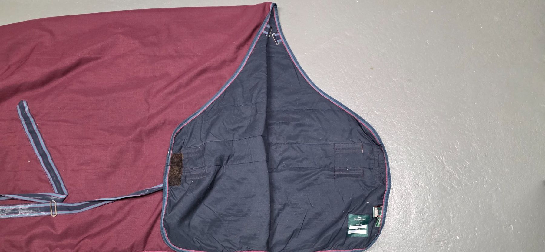 Coperte: Horseware Stalldecke 1.40cm (100g) – Usato da Hörhausen venduto da Siipine 1
