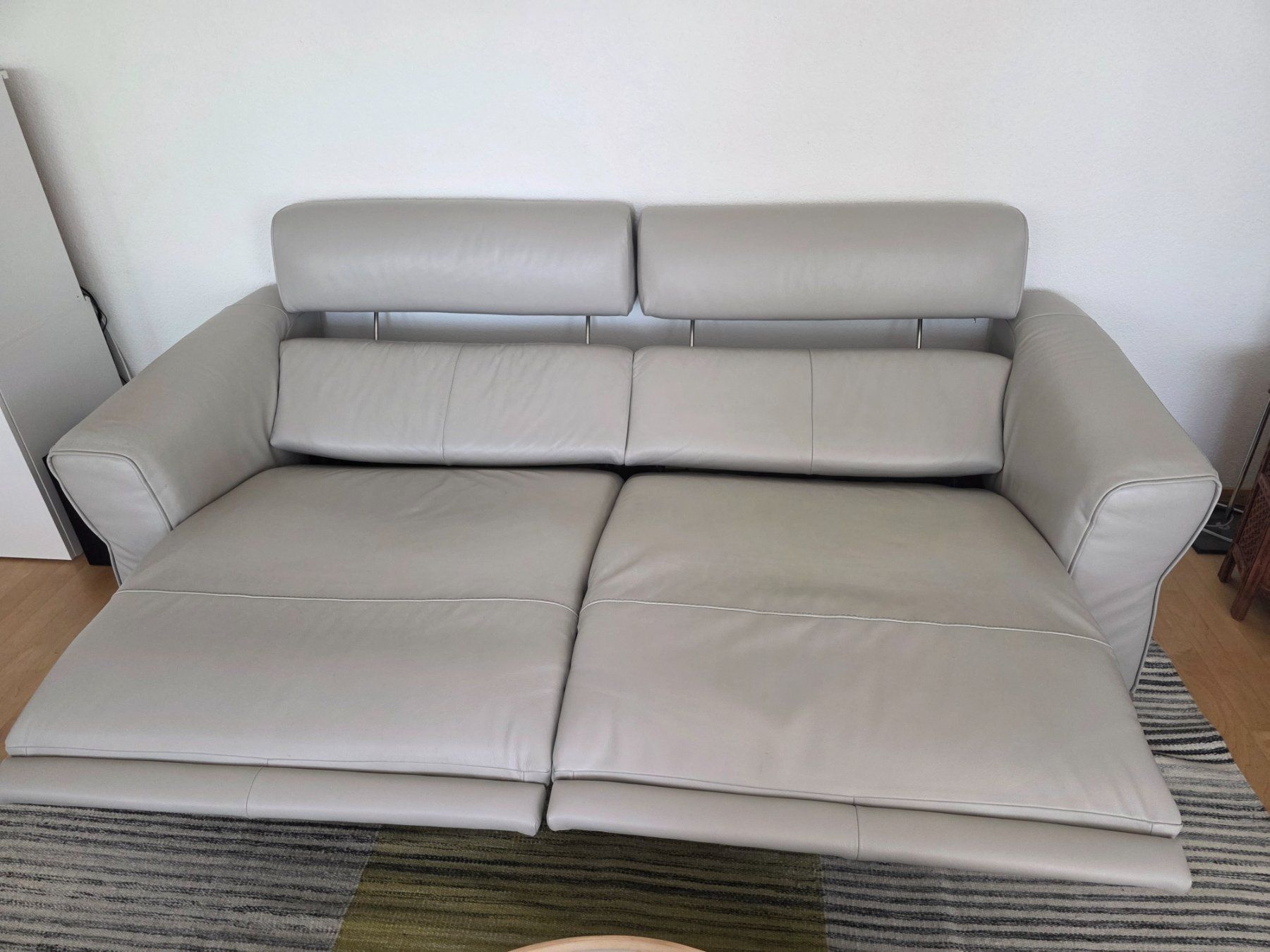 Natuzzi Divani: Natuzzi Ledersofa elektrisch verstellbar – Usato da Steinhausen venduto da Guelosch 4
