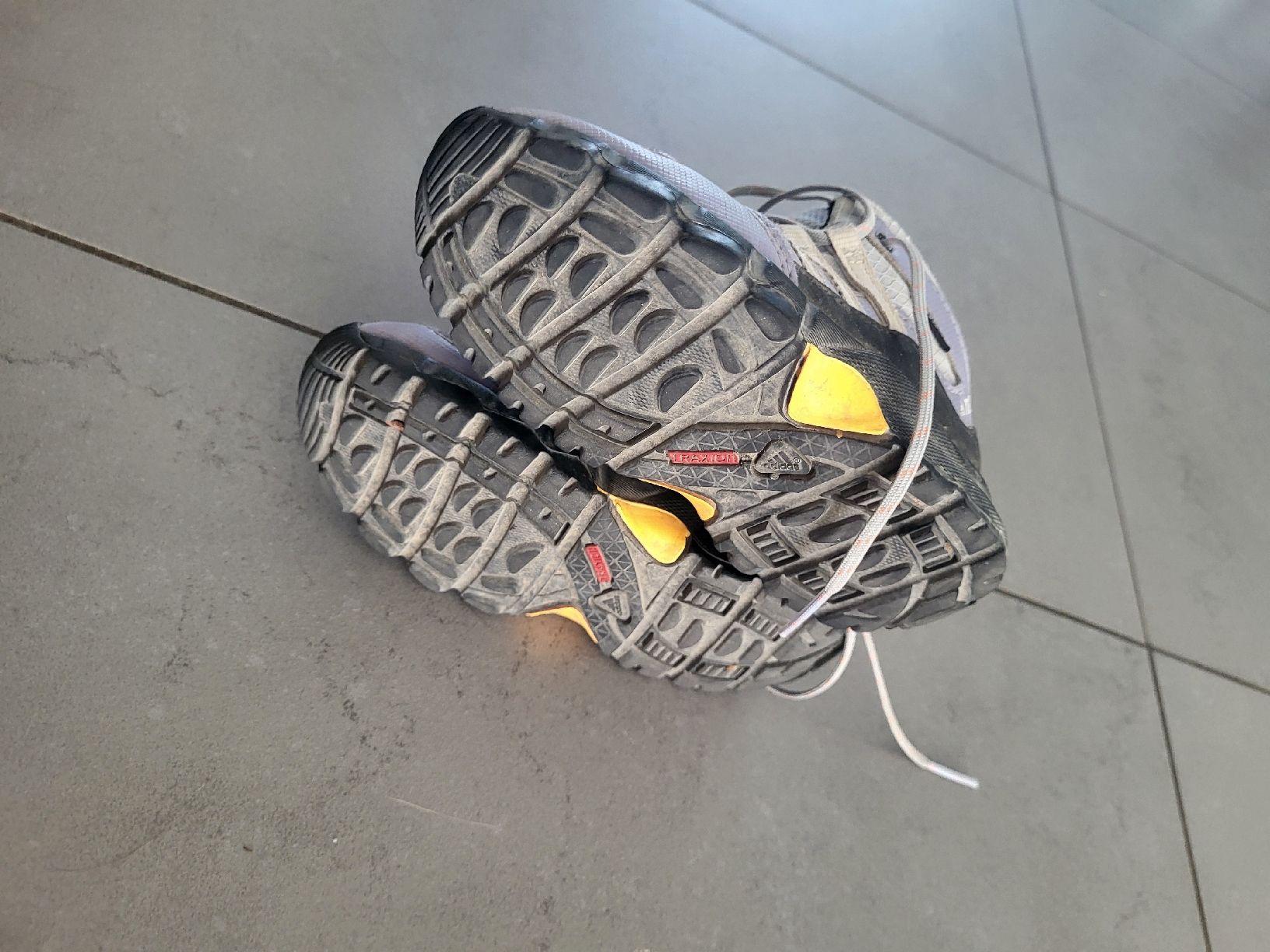 Adidas Scarpe per ragazzi: Adidas Terrex Kinder Wanderschuhe Gore-Tex – Usato da Nottwil venduto da amb2206 1