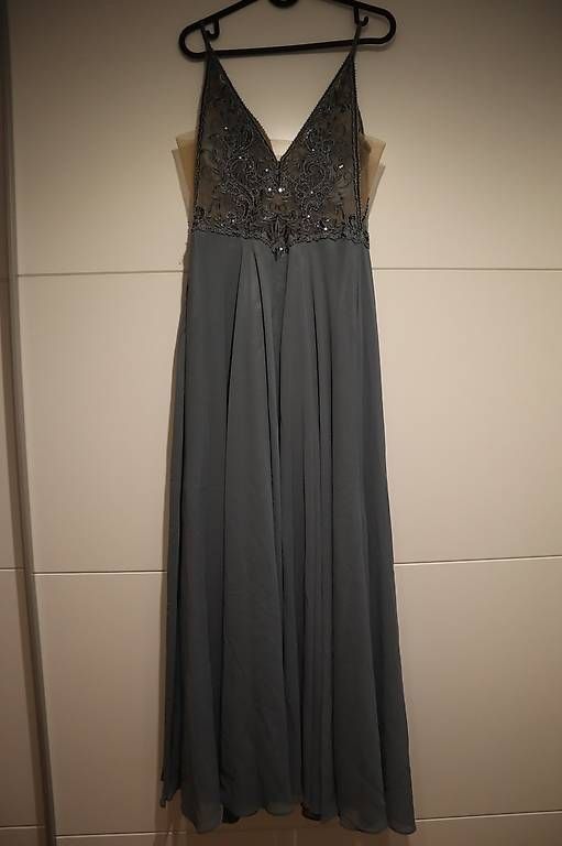 Vestiti: Abendkleid Farbe Eukalyptus – Usato da Untereggen venduto da mic_d2tq 4
