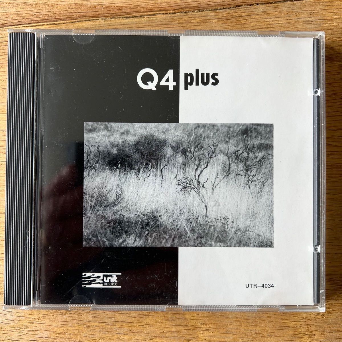CD: Q4 - Plus / CD - 1. Swiss-Press. 1990 - Free Jazz – Usato da Gais venduto da soundcave57