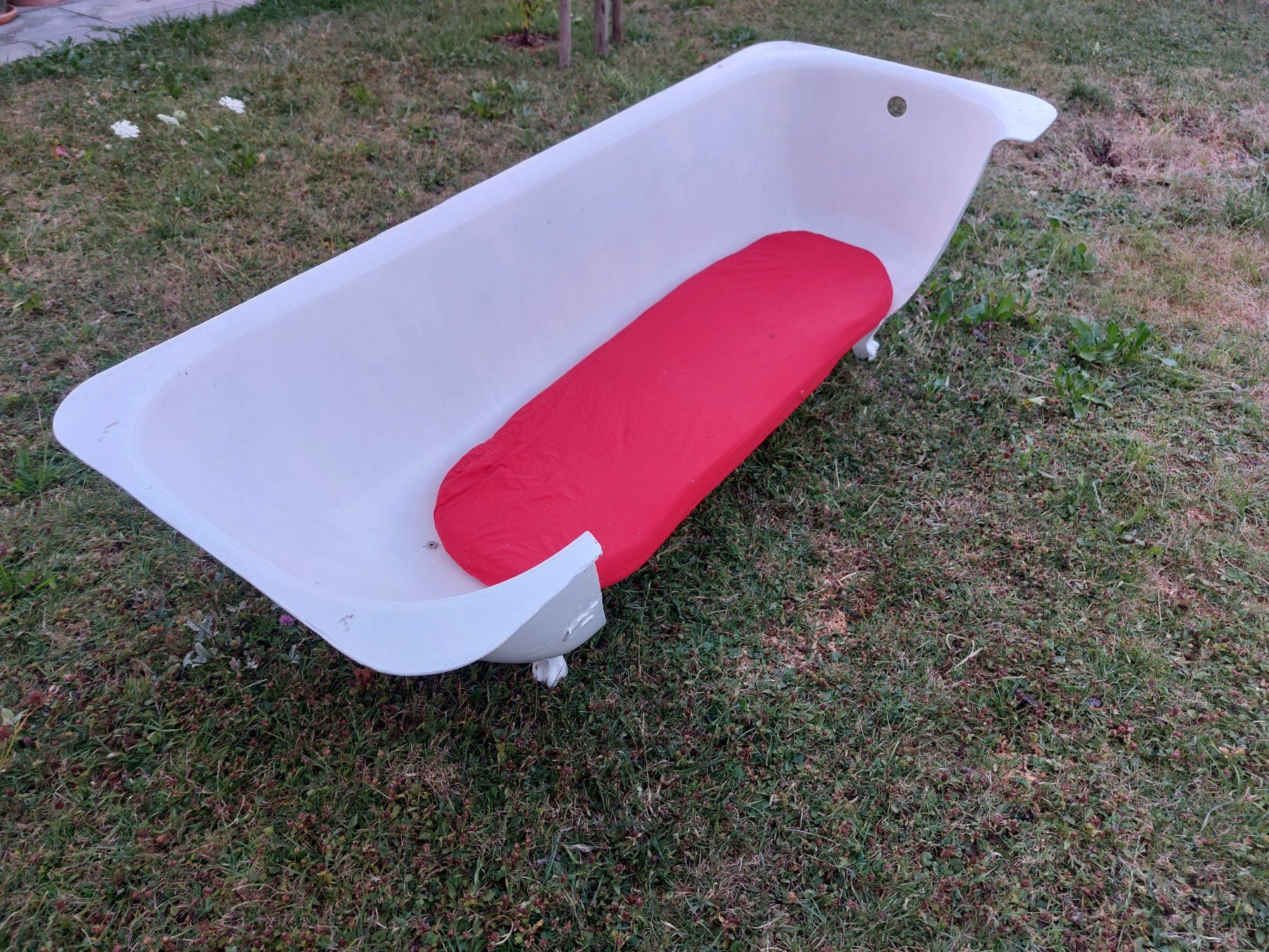 Sofas: Kultiges "Badewanne-Sofa" – Gebraucht aus Uznach von HePaH1