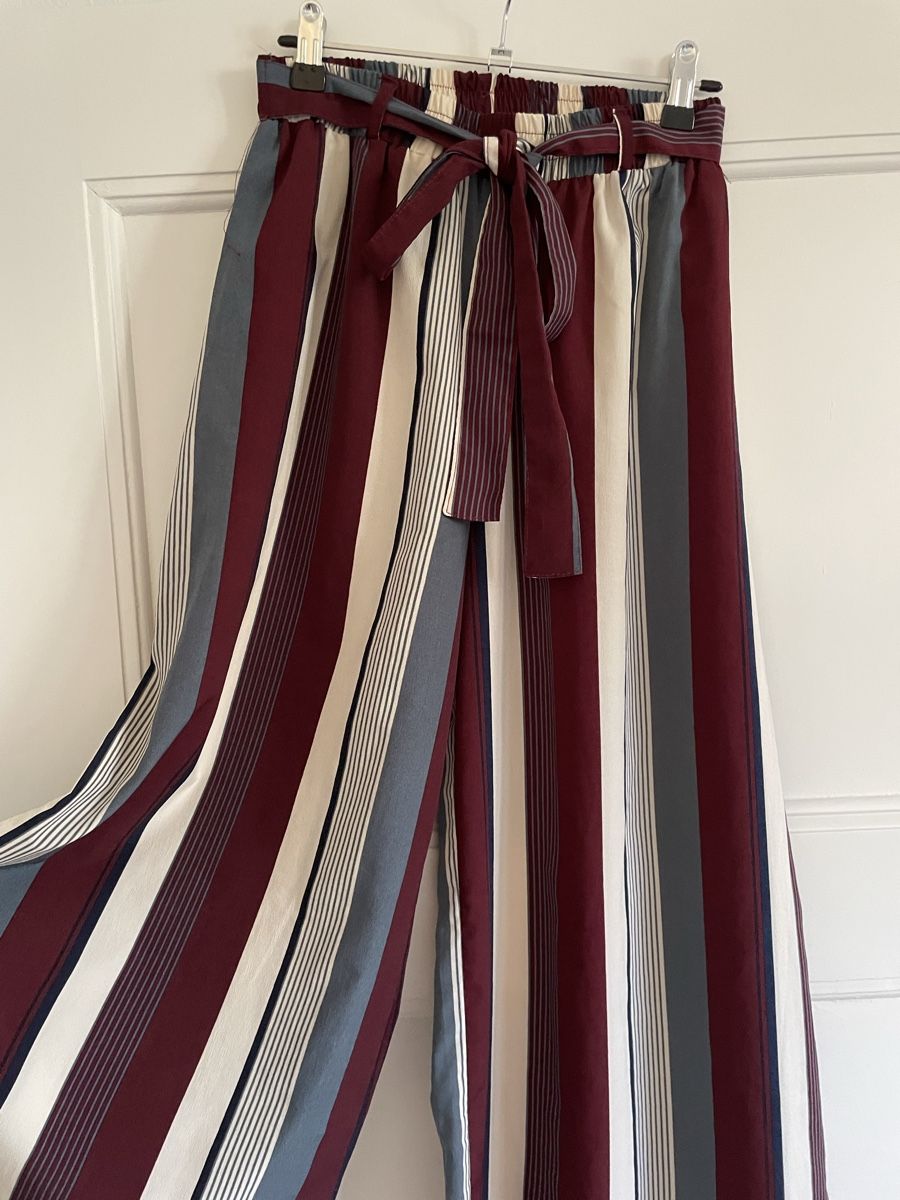 Pantaloni: Sommerhose Gr. S, VOYELLES – Usato da Zürich venduto da Ali-Olmi 1