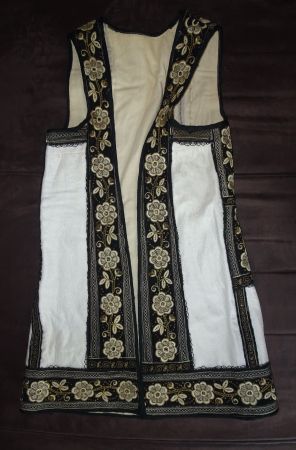 Gilet traditionnel grec brodé main