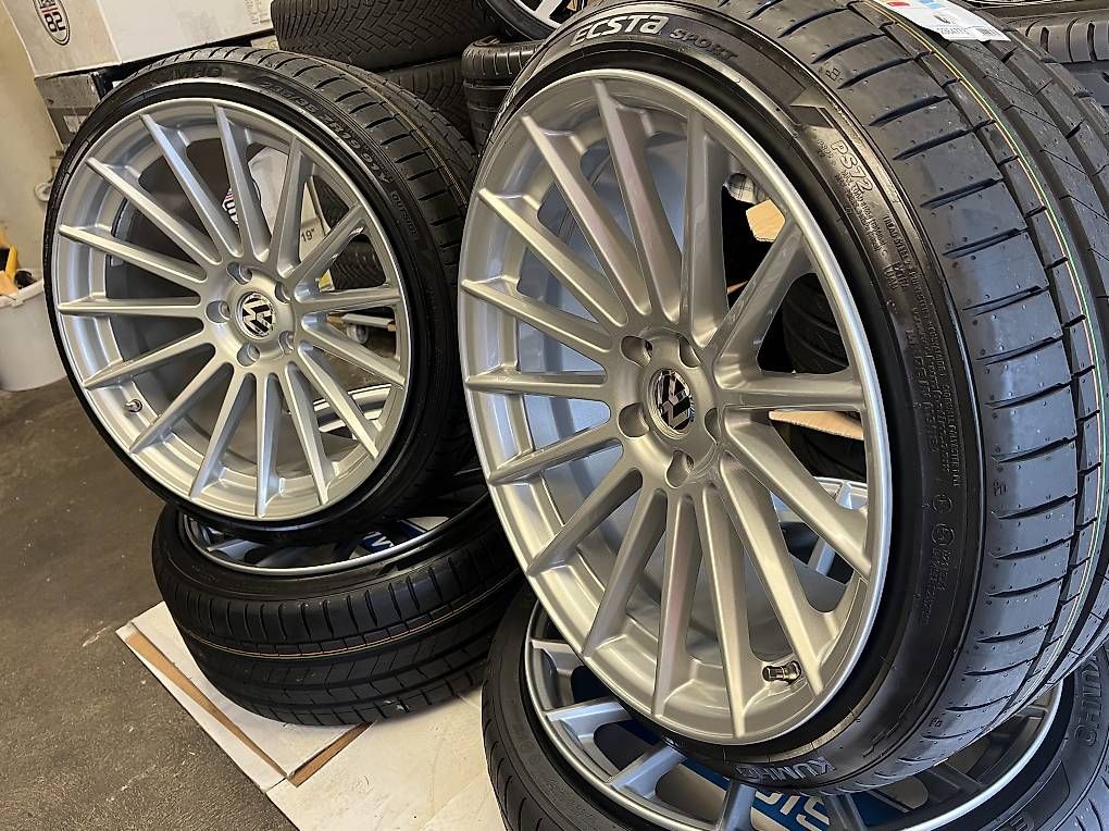 Skoda Pneumatici & Ruote complete: Audi TT Skoda Octavia  Eos  Jetta  caddy  Turan – Nuovo (secondo la descrizione) da Regensdorf venduto da Bani007 1