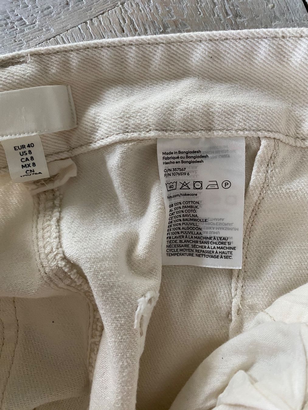 H&M Jeans: Coole Flatjeans – Gebraucht aus Wermatswil von -secondchance- 3