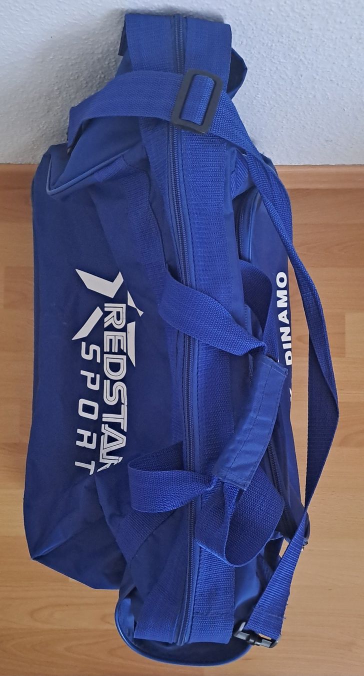 Borse: NK Dinamo Sporttasche – Usato da Feuerthalen venduto da kigo87 3