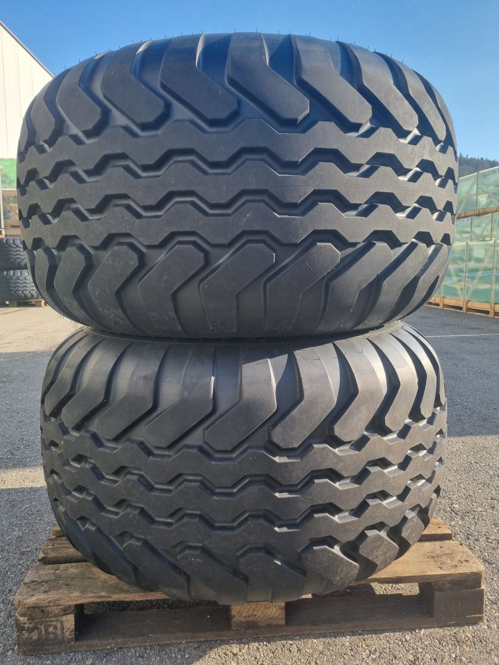 Pneumatici & Ruote complete: Vredestein Flotation+ 600/55-22.5 – Usato da Balterswil venduto da AgrarLandtechnik 2