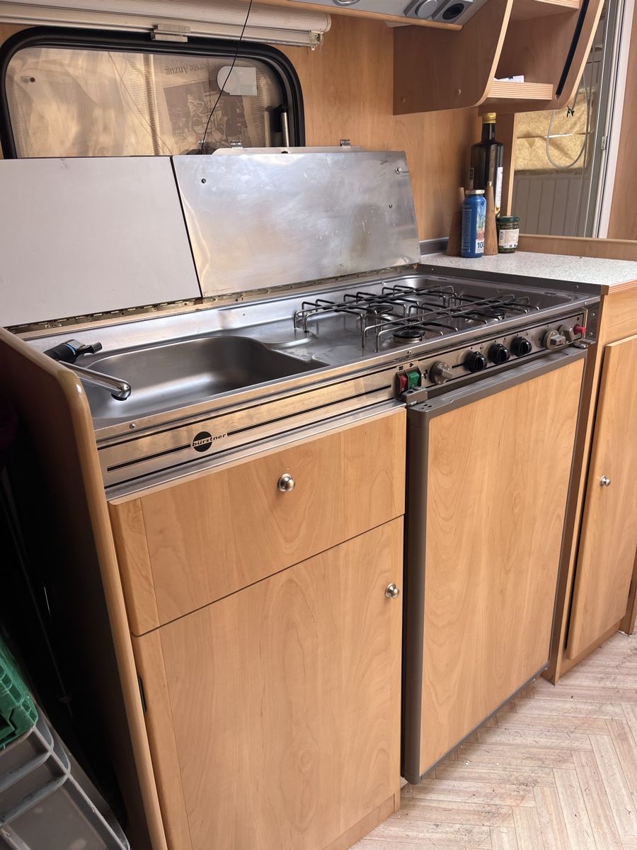 Cucine complete: Einbauküche Wohnwagen komplett – Usato da Pontresina venduto da ginger_lemon 2