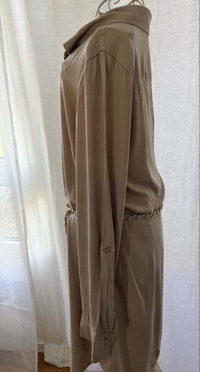 Guess Vestiti: Guess Hemdblusenkleid beige, Gr. M – Usato da Pratteln venduto da Mar.La.Ma 1
