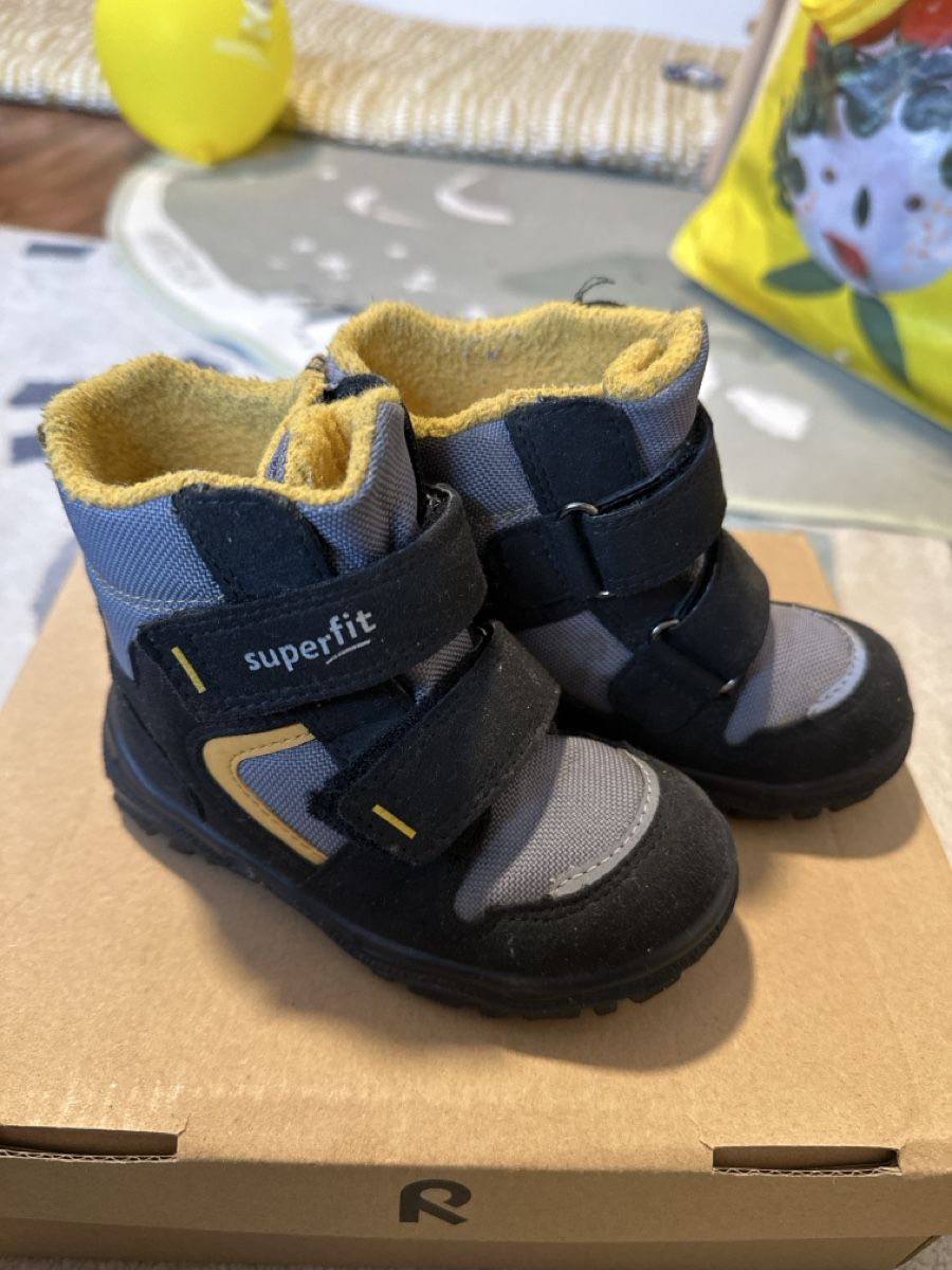Superfit Scarpe per ragazzi: Superfit schuhe grösse 23 – Usato da Zermatt venduto da katytesunshine 1