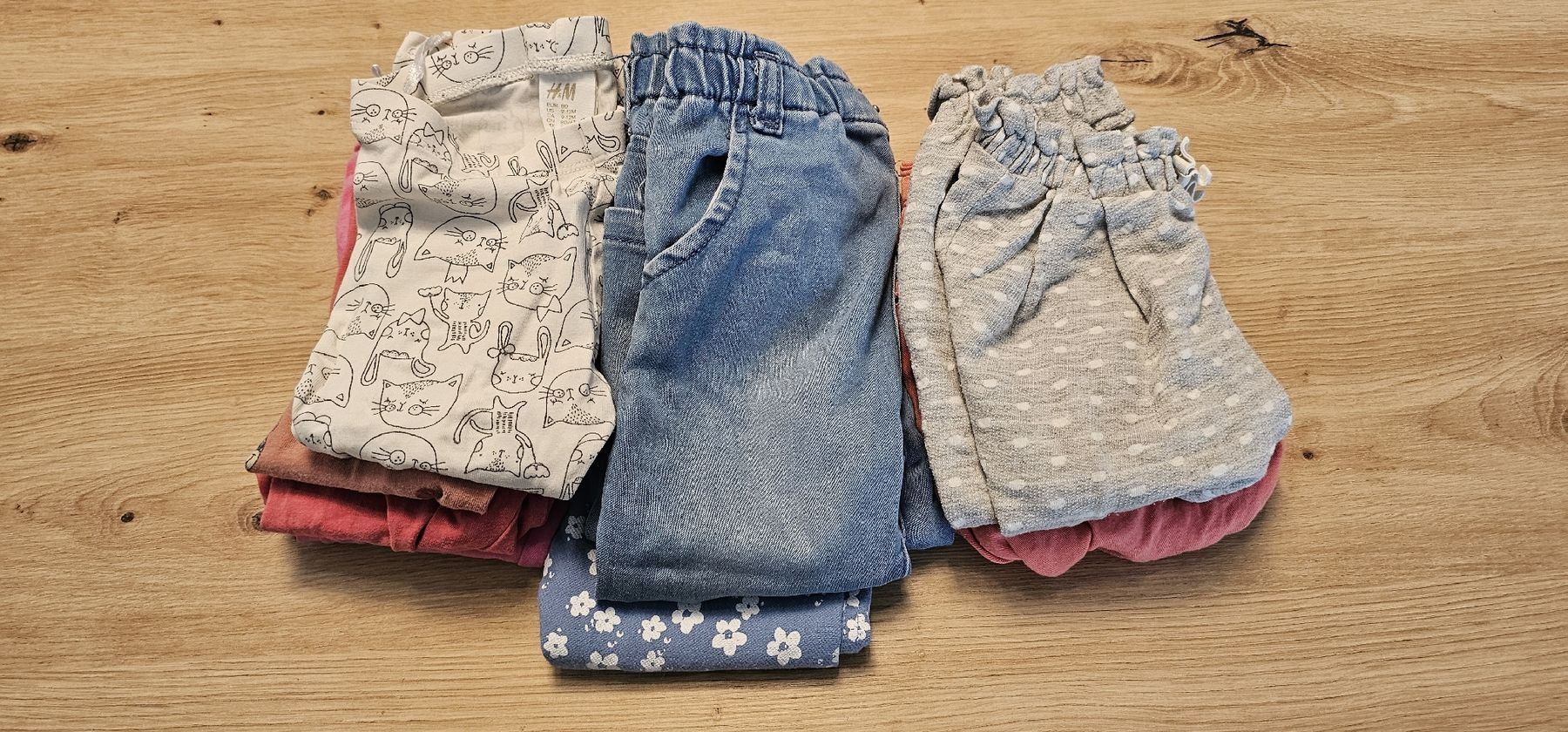 Lotti & Set di vestiti: Hosen Set Grösse 80 – Usato da Bellach venduto da CoR_M 1