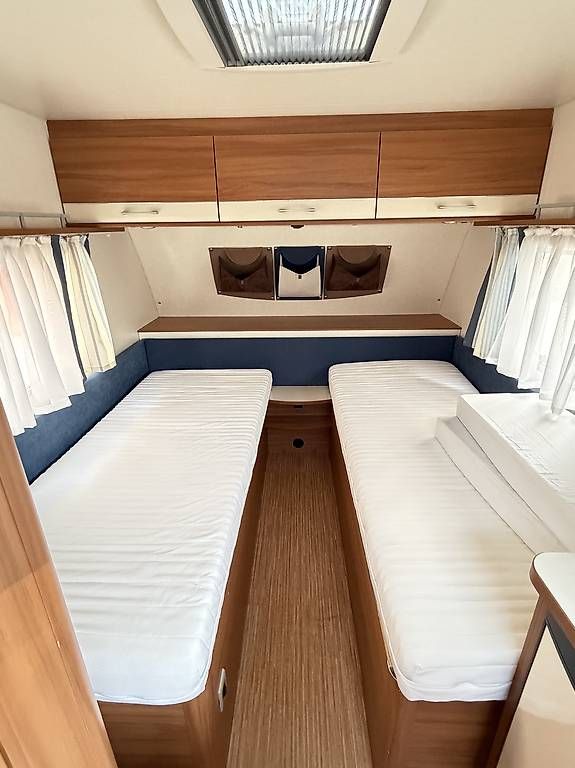 Camping Fahrzeuge: Wohnwagen Weinsberg CaraOne 480 EU ,Einzelbetten ,Mover  – Gebraucht aus Regensdorf von Clauko 5