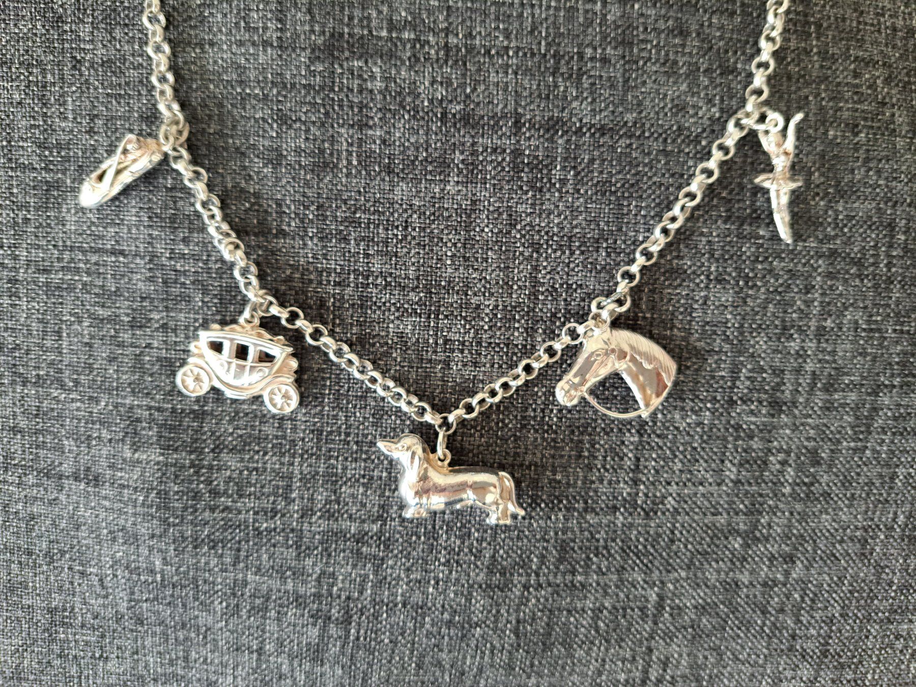 Catenine: Kette Silber mit Anhängern – Usato da Männedorf venduto da Einhornmama 1