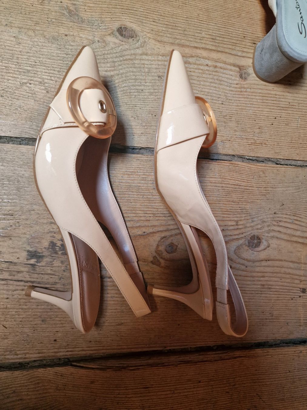 Scarpe da donna: Sandalen What For, beige Grösse: 39 – Usato da Oberuzwil venduto da ftaki