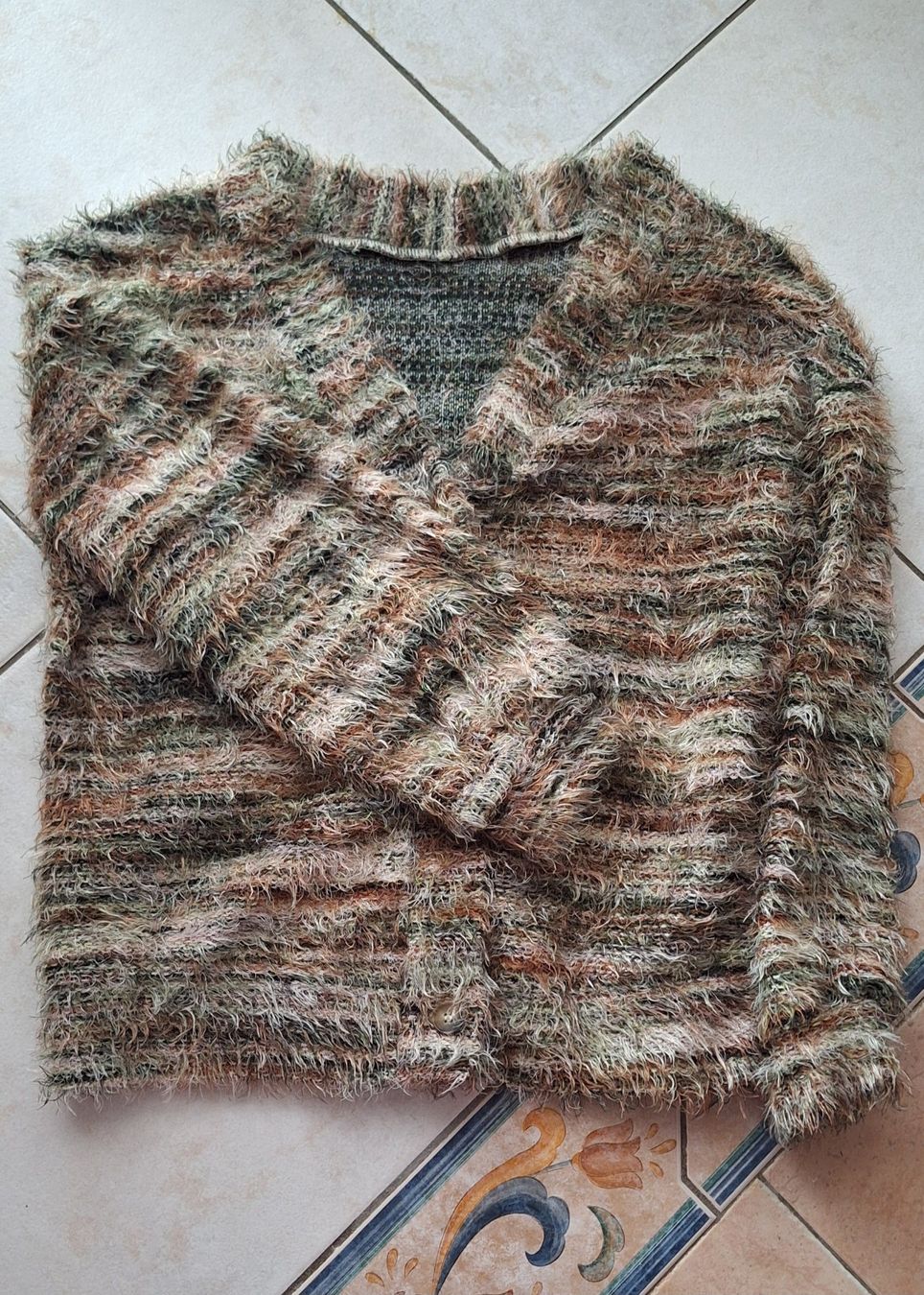 Maglioni & Felpe: Cardigan beige chiné M – Usato da St-Triphon venduto da Jldr0 2