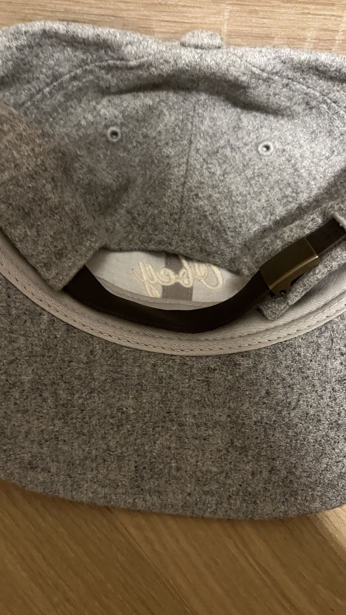 Obey Copricapi, berretti & cappellini: Cap: Obey grau Wolle, neuwertig, One Size – Nuovo (secondo la descrizione) da st.gallen venduto da soulgloprince 2
